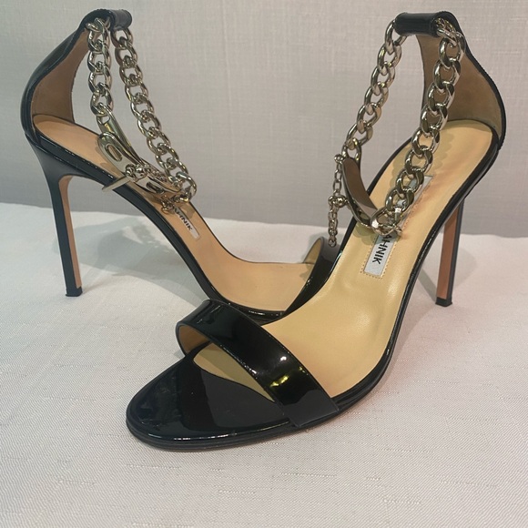 MANOLO BLAHNIK Black Chaos Sandal With Chain Strap Pin Lock Size 8.5B Italy - Picture 2 of 15